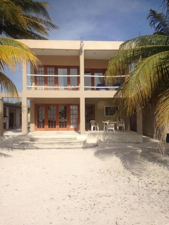 Villas Del Mar เซเลสตุน ภายนอก รูปภาพ