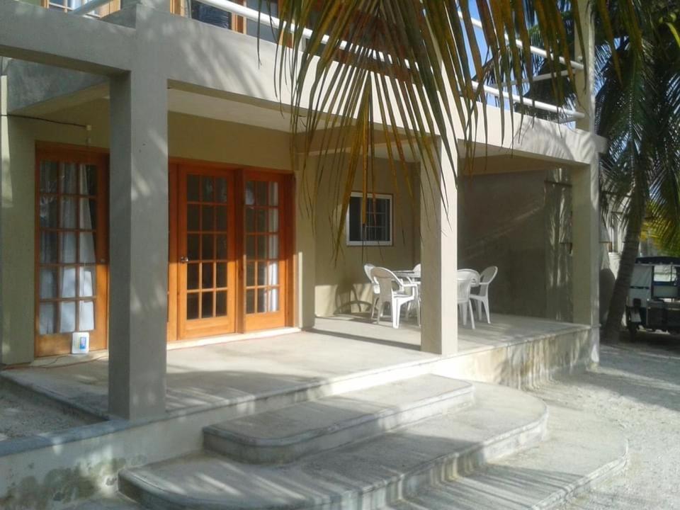 Villas Del Mar เซเลสตุน ภายนอก รูปภาพ