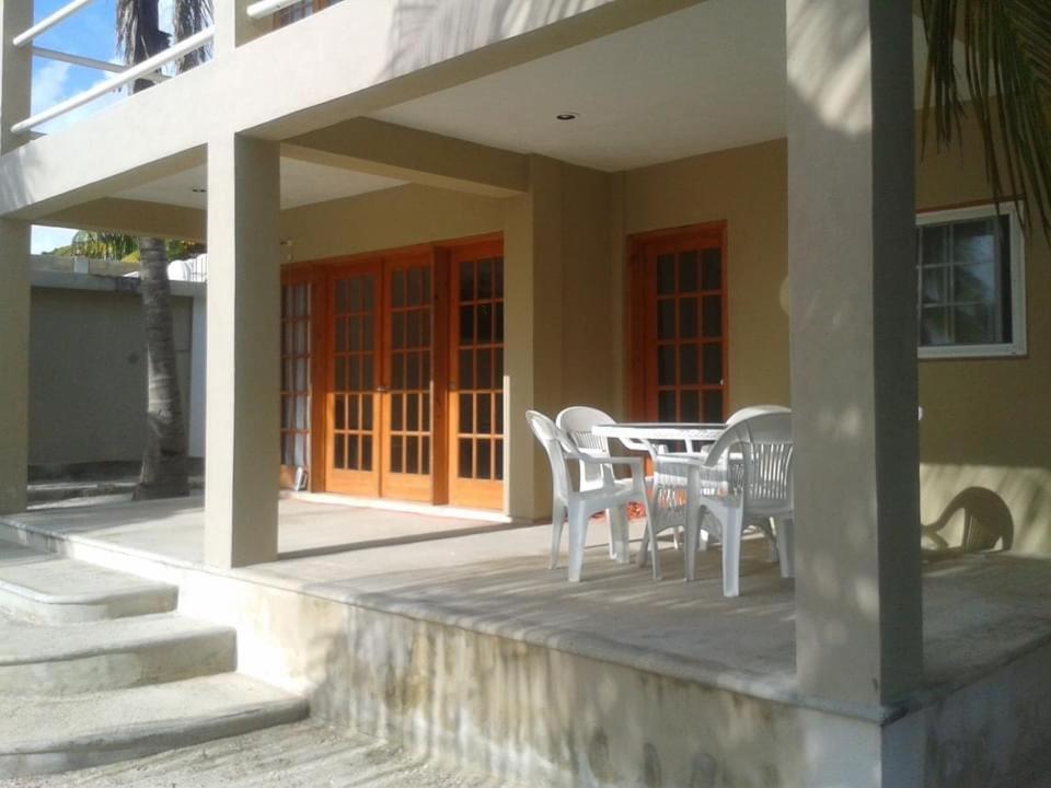 Villas Del Mar เซเลสตุน ภายนอก รูปภาพ